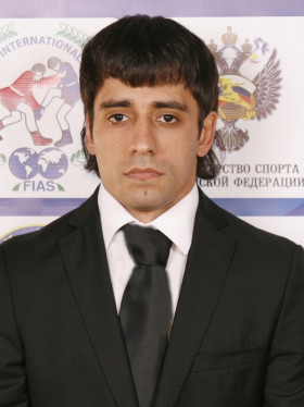 Саакян Артур Рафикович.