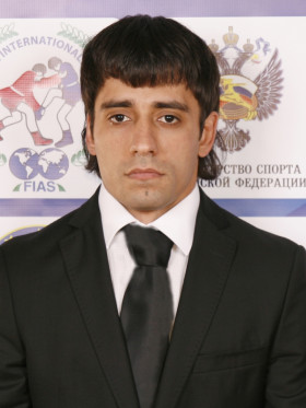 Саакян Артур Рафикович.